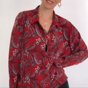 Women shirt